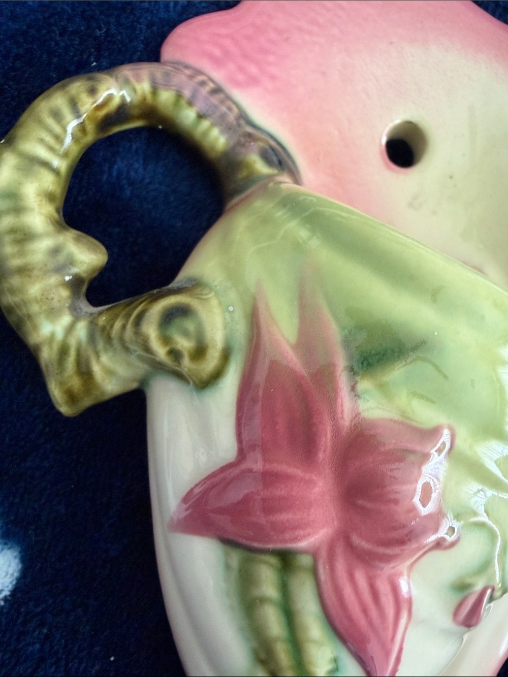 Vintage Hull Pottery Woodland Conch Shell Floral Ceramic Wall Pocket Planter - Picture 4 of 4